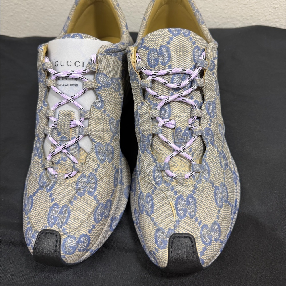 Gucci Men Run Sneakers - Picture 2 of 7
